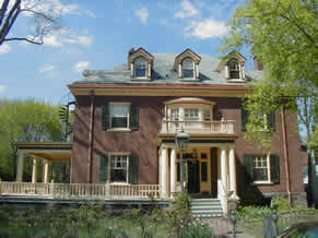 Quiet bed and breakfast New Jersey inn in Lambertville, the York Street House offers historic lodging near New Hope, PA. Check out our website for a charming event accomodation.